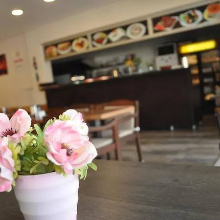 Neoss Boutique Hotel 3*