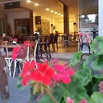Neoss Boutique Hotel 3*
