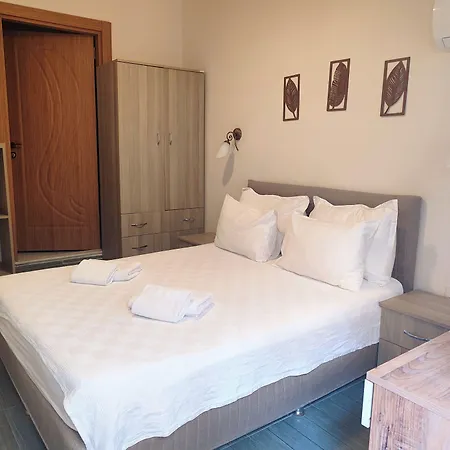 Neoss Boutique Hotel 3*